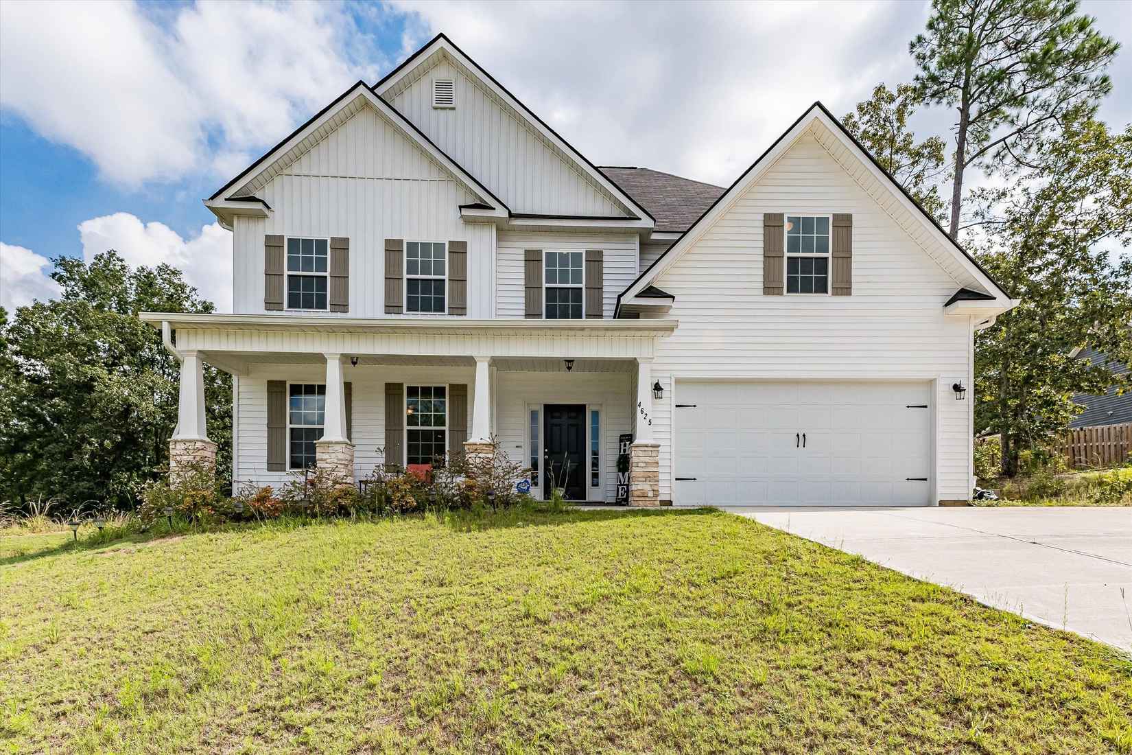 4625 Hunters Ml Ct  
