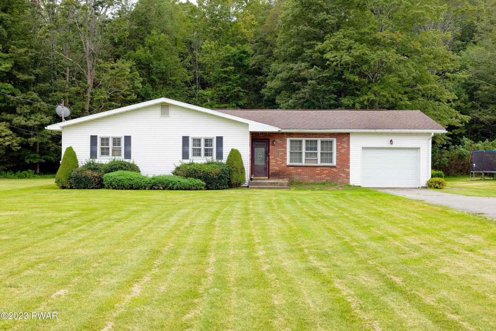 1373 Heart Lk Rd  