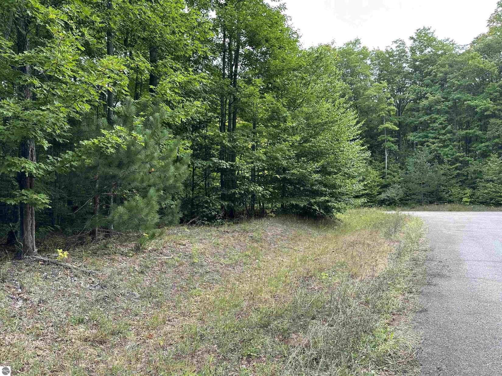 Unit 6 NE Golf Hvn Dr  