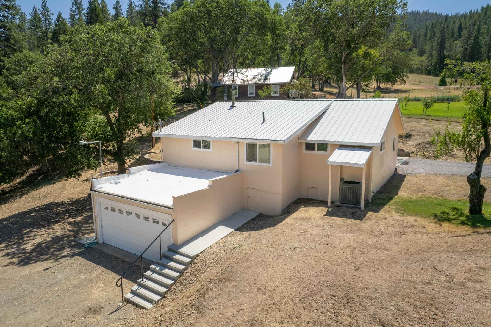 2300 Greenhorn Rd  