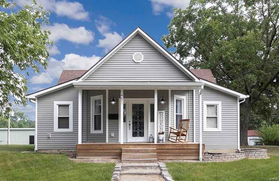 451 Fairfax St  