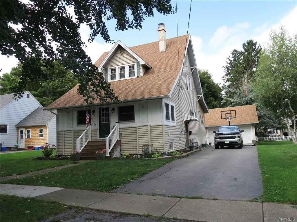 31 Bennett Ave  