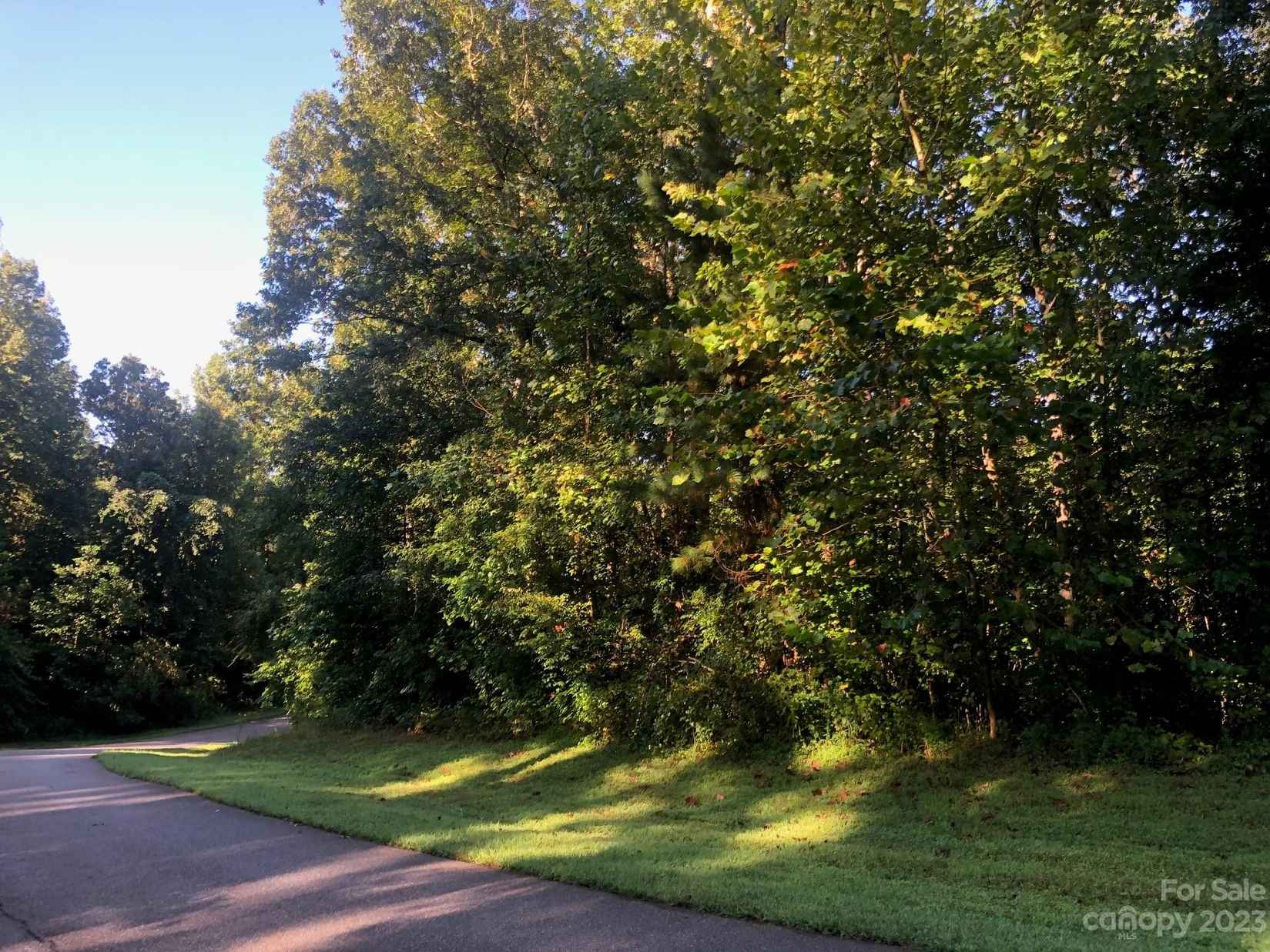 Lot 16 Draper Dr  
