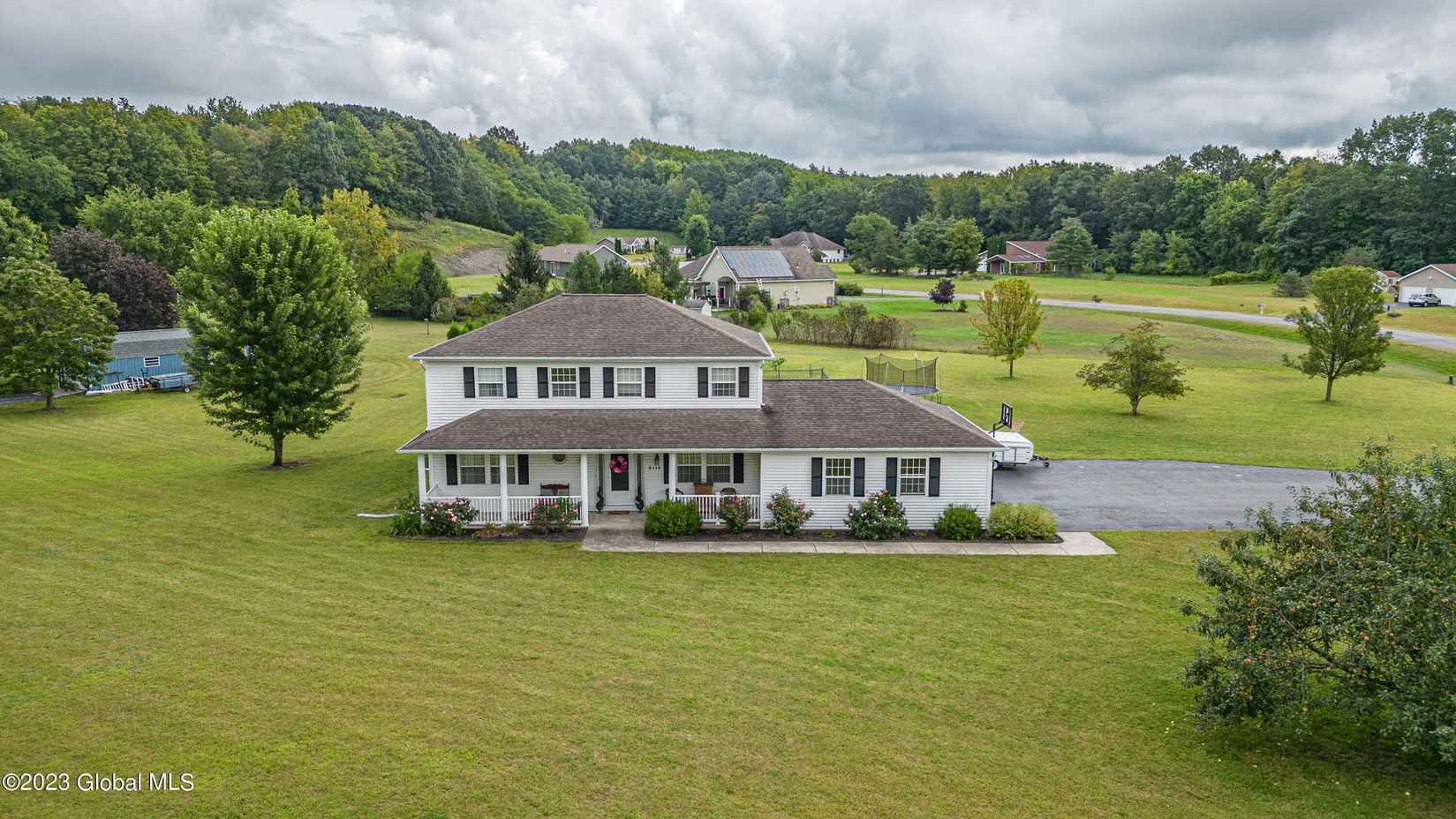 2110 Brookview Rd  
