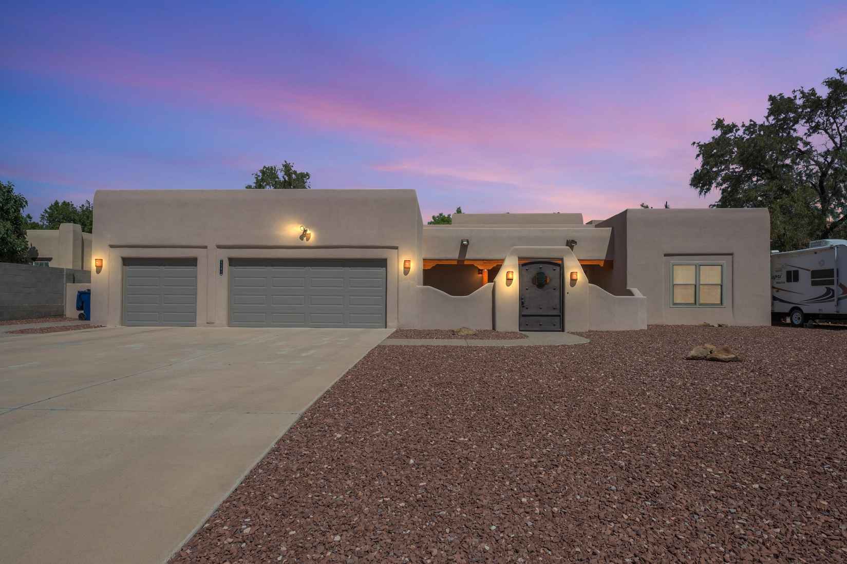 1141 MESA RIDGE DR SW  