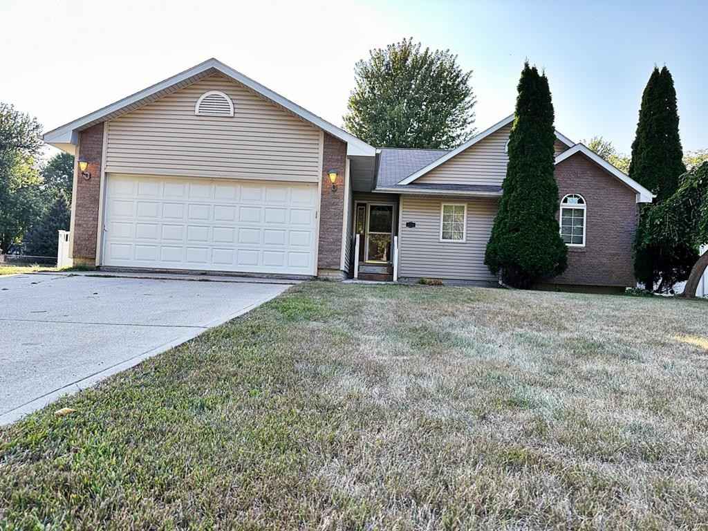 136 4th St SE  