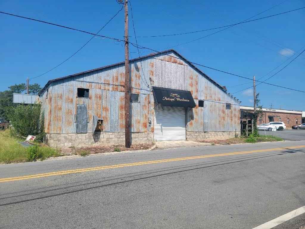 323 S Jefferson  