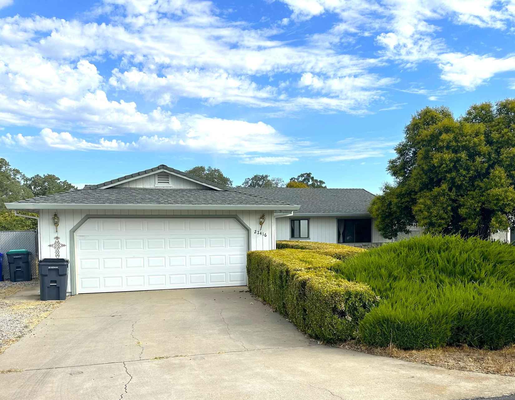 22416 W Loomis Peak Pl  