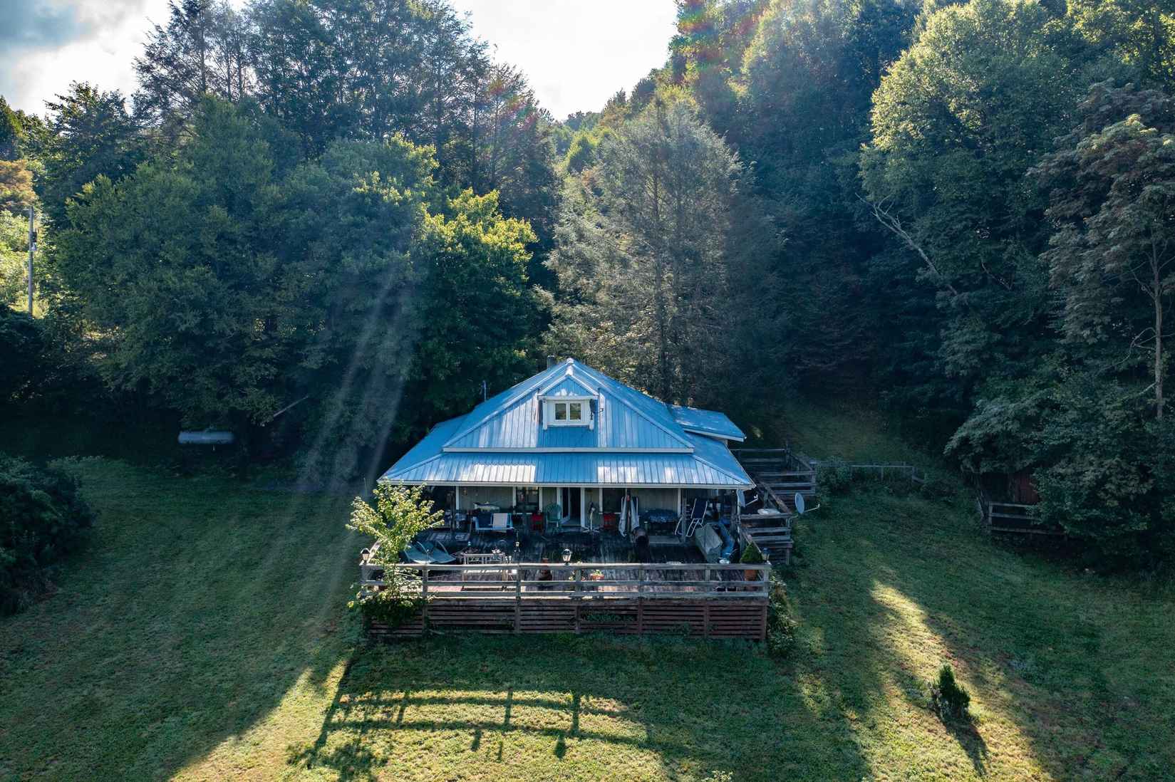 306 Bear Br Rd  