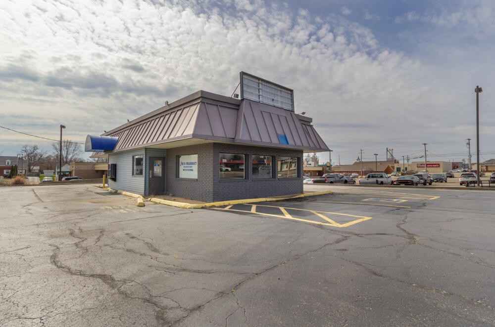 489 South Jefferson Ave  