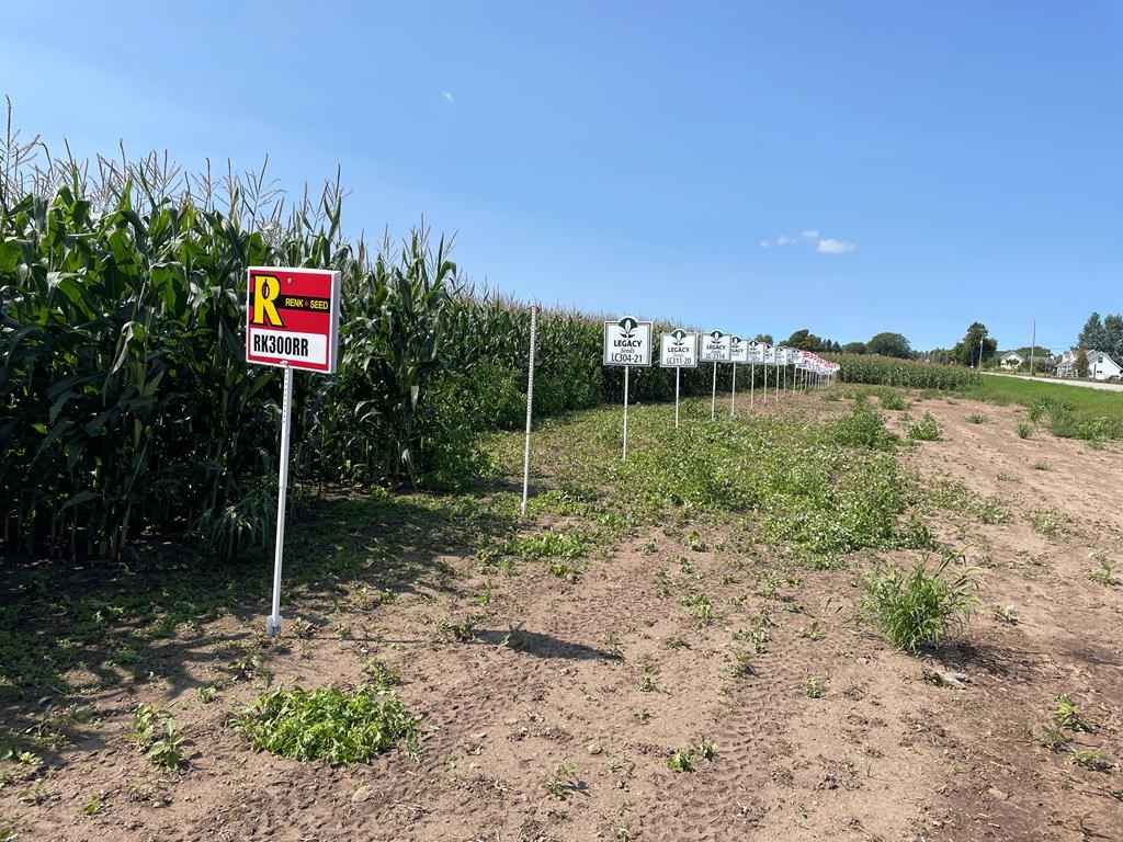 36 28 ac County Rd V  