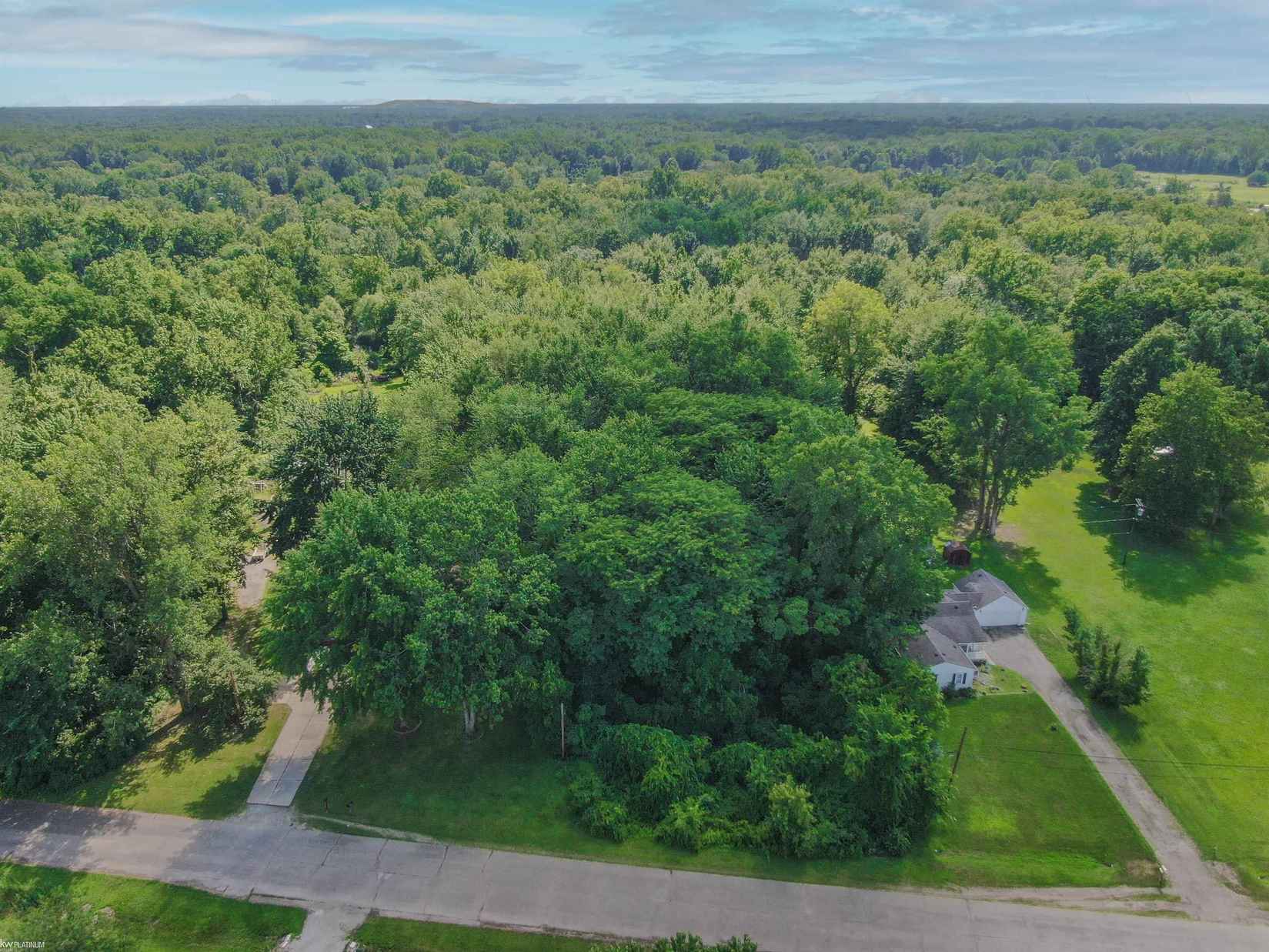 00 Huron Riv  