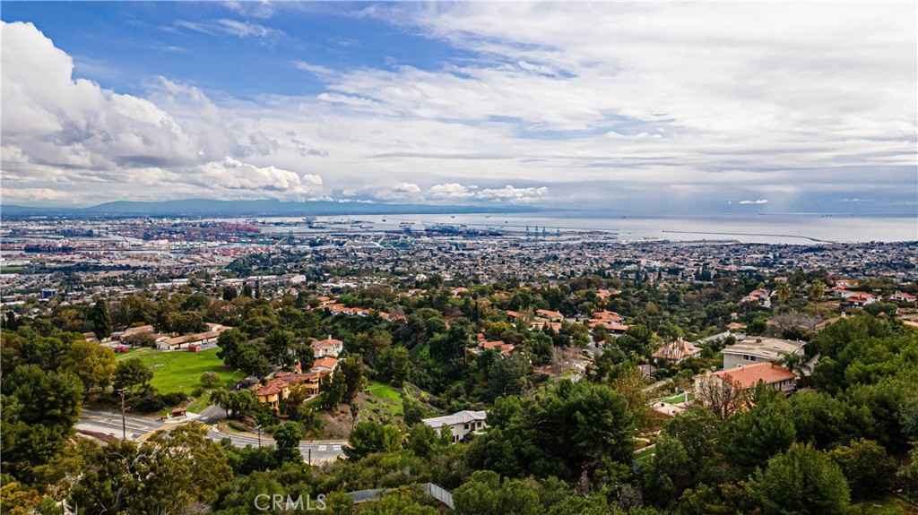 0 Crownview Dr  