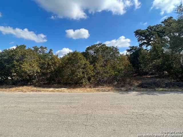 470 W Overlook Dr  