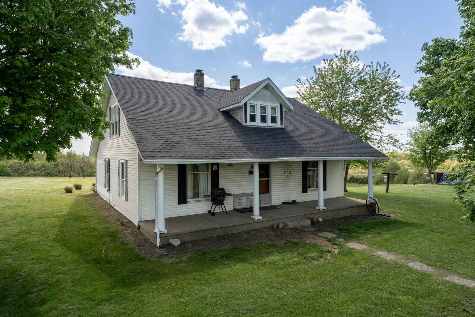 5098 Warsaw Rd  