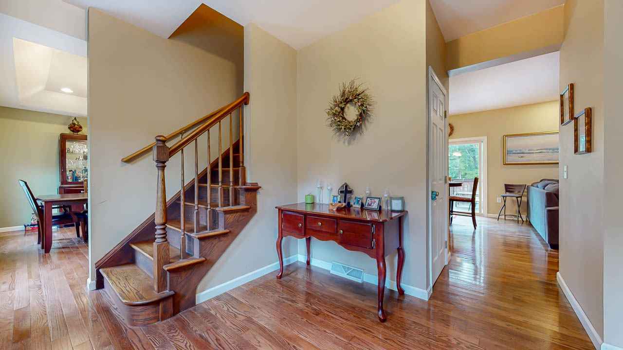 28 Creekside Rd  