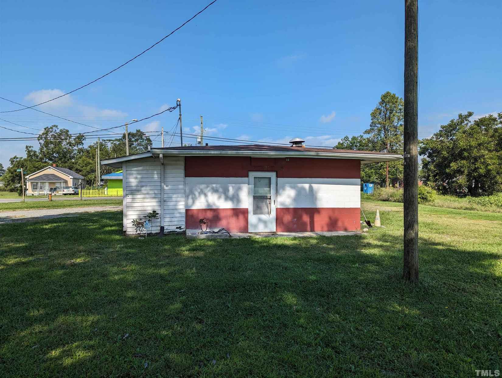 747 S Breazeale Ave  