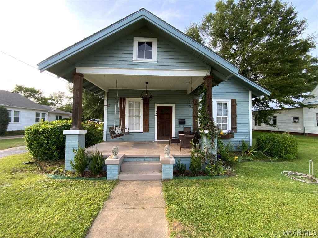 350 W 3rd St  