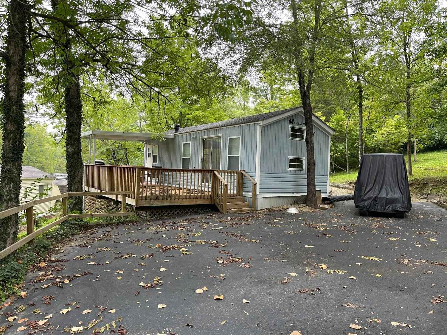 188 Maple Tree Dr  