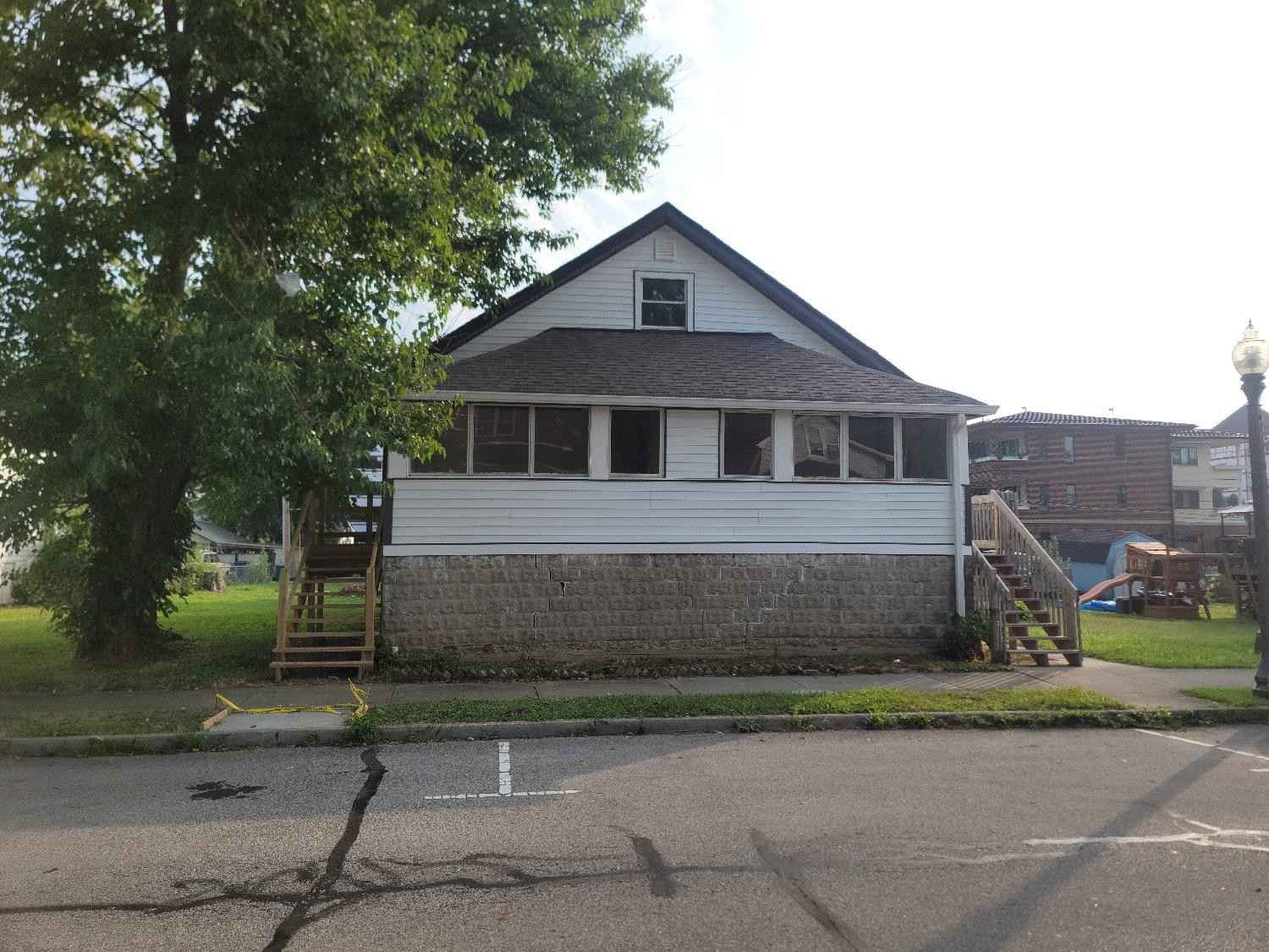 336 Arch St  