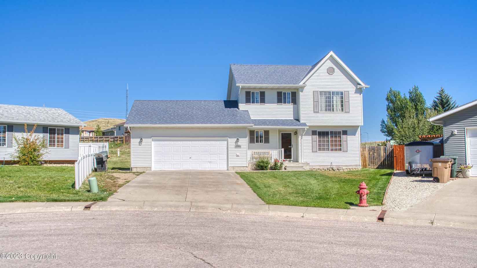 1201 Cedar Creek Ct -  