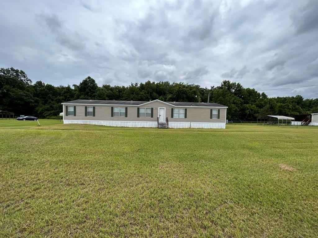 124 MEADOW Hl LN  