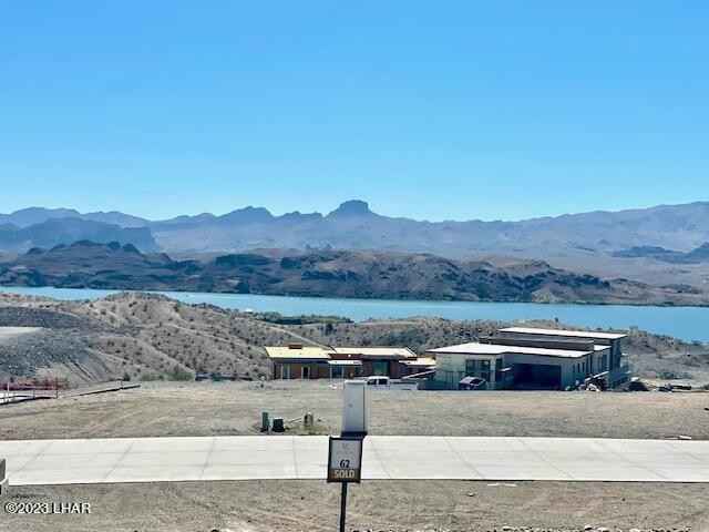 2324 Lake Ridge Way Way  