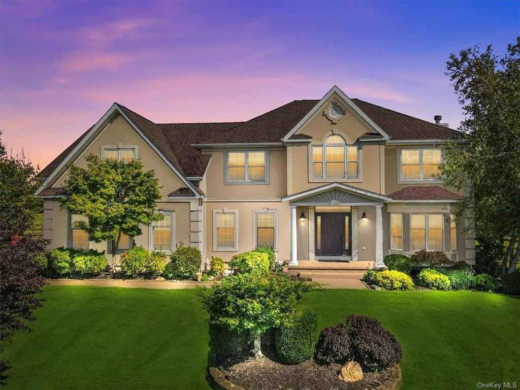 9 Camelback Rd  