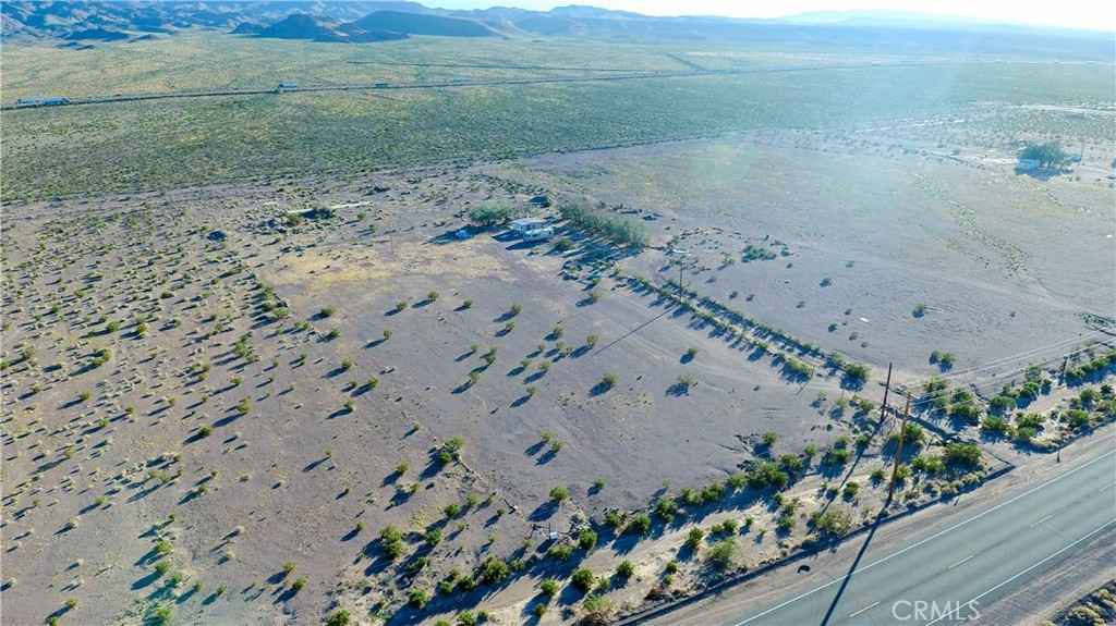 41565 National Trails Hwy  