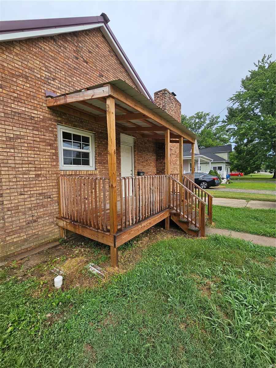 516 S Main St  