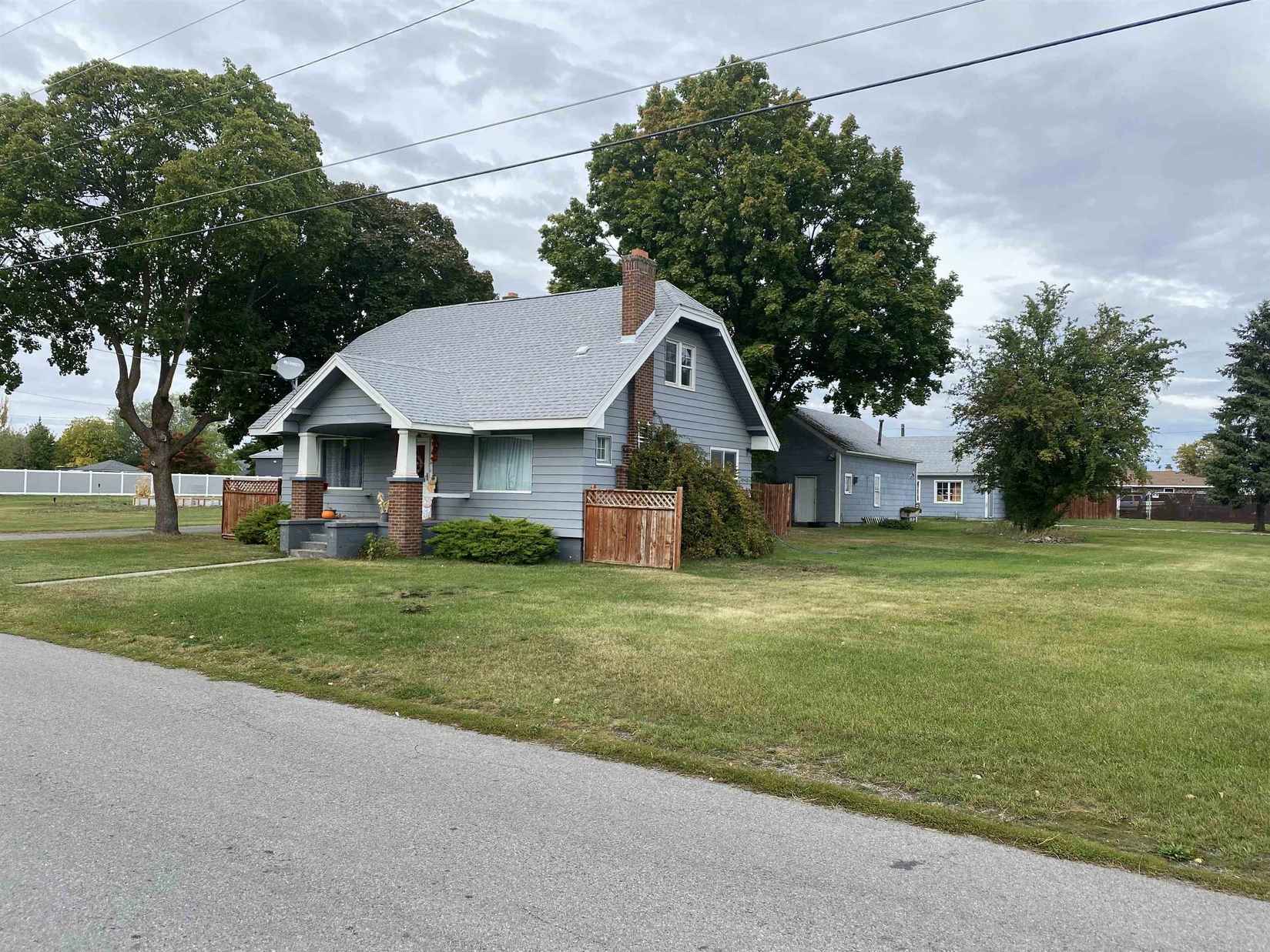 11611 E Boone  