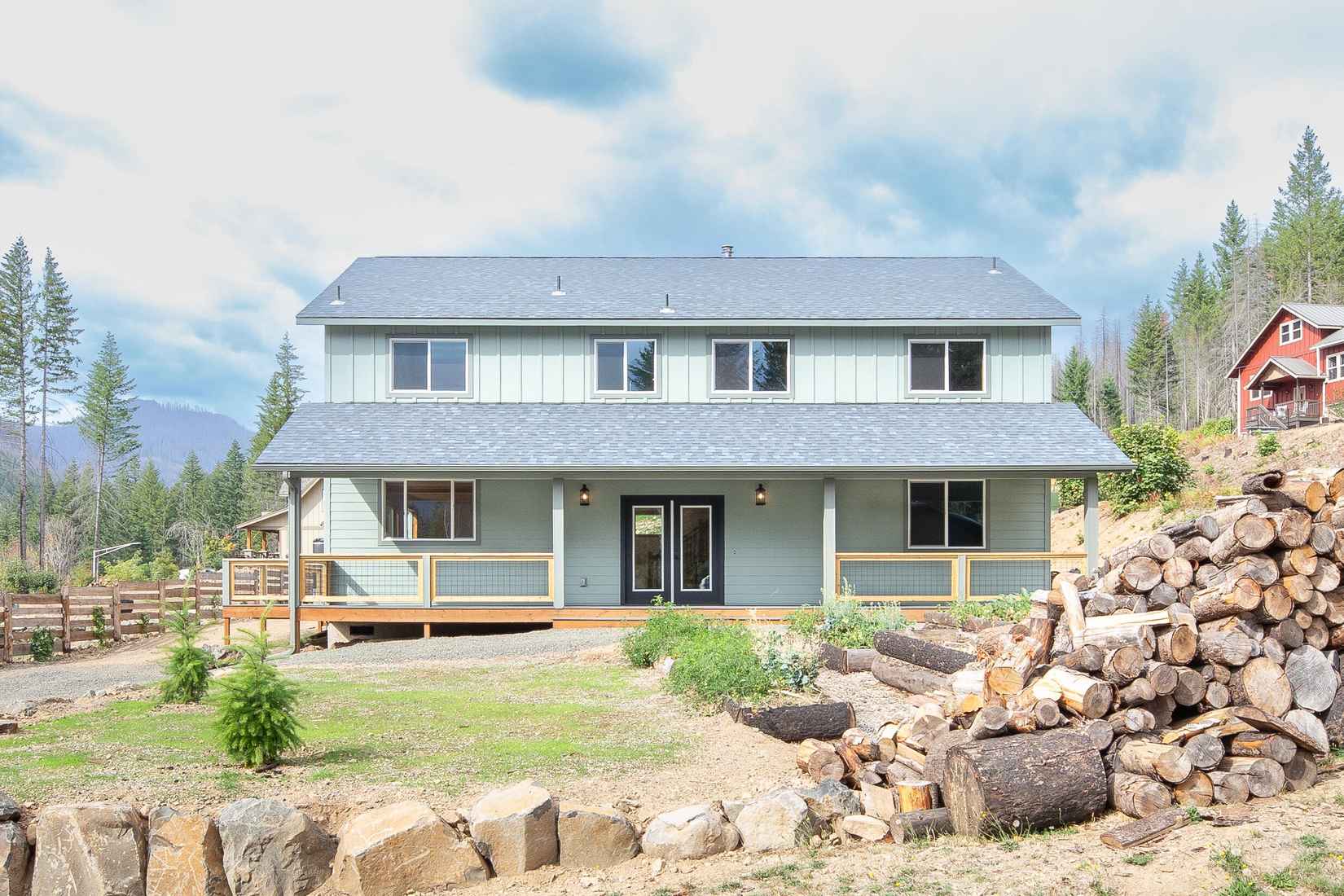 205 Kinney Ave  
