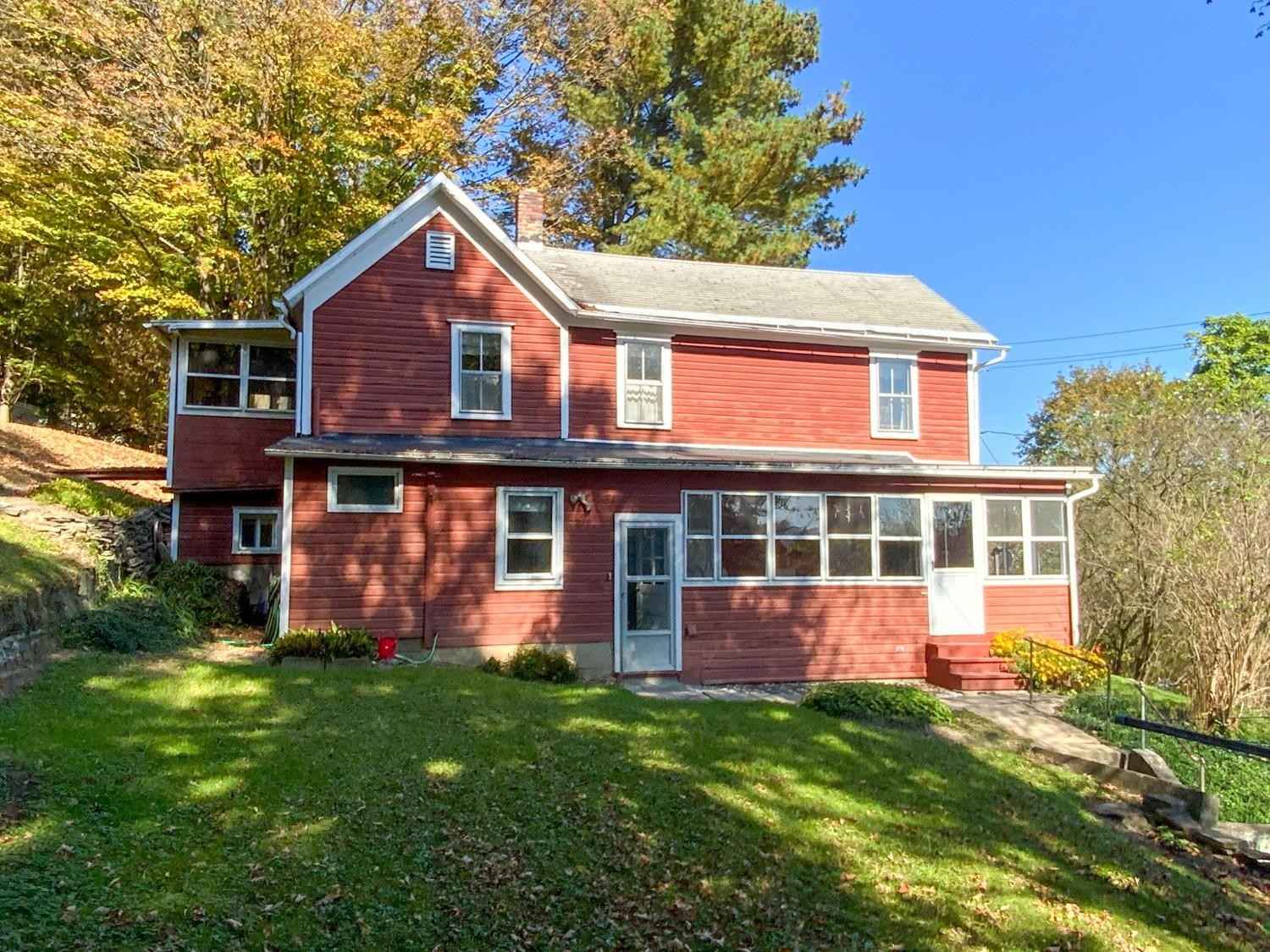712 714 Clf St  