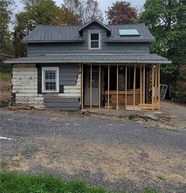 420 Mohonk Rd  