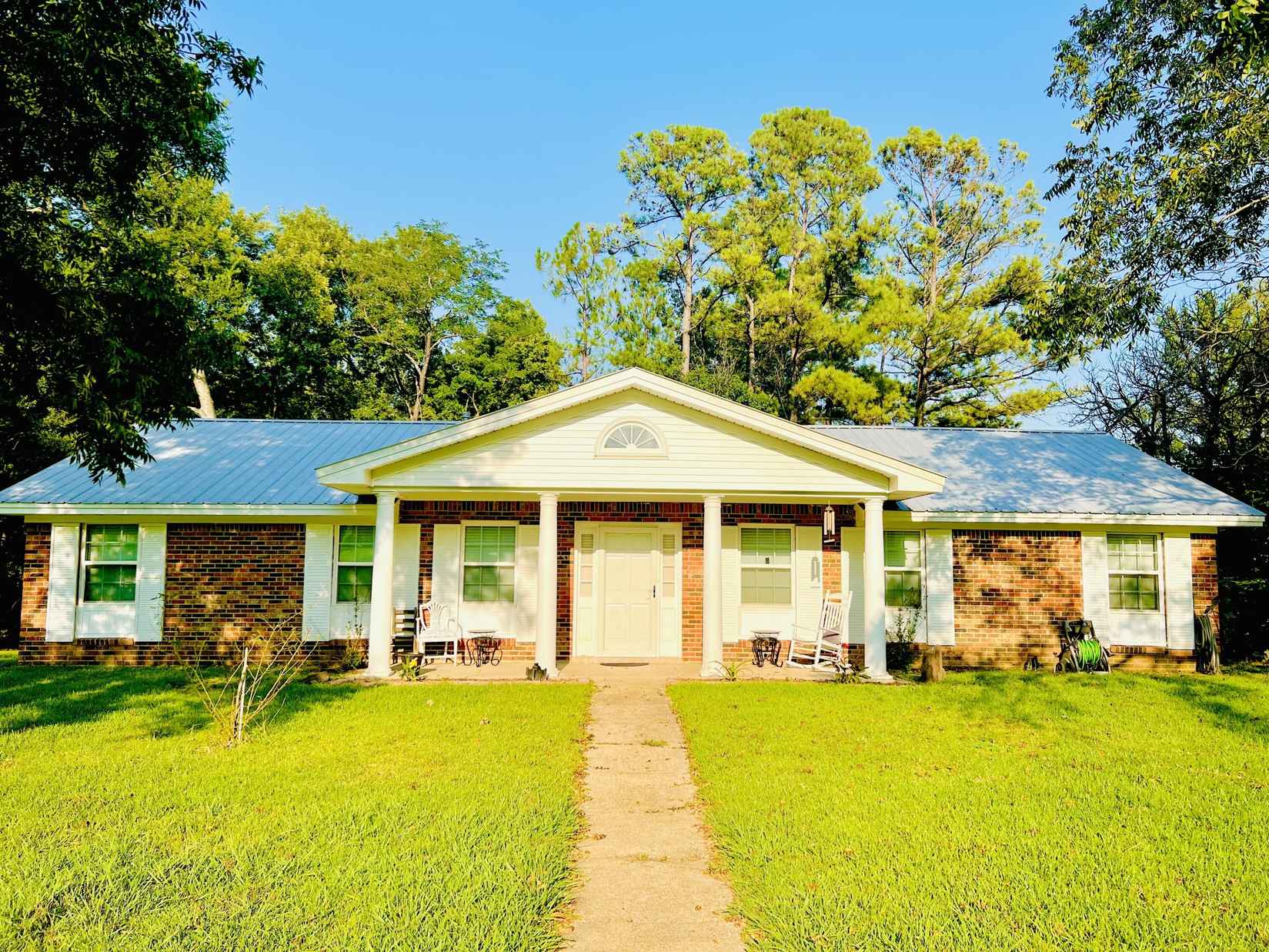 1303 President St  