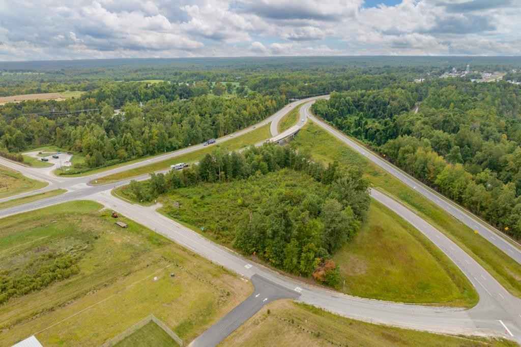 000 Lewiston Plank Rd  