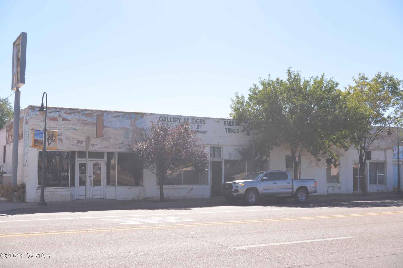 109 W Hopi Dr  