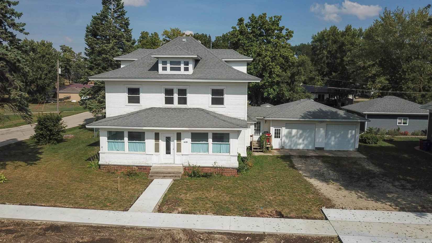 409 W main  