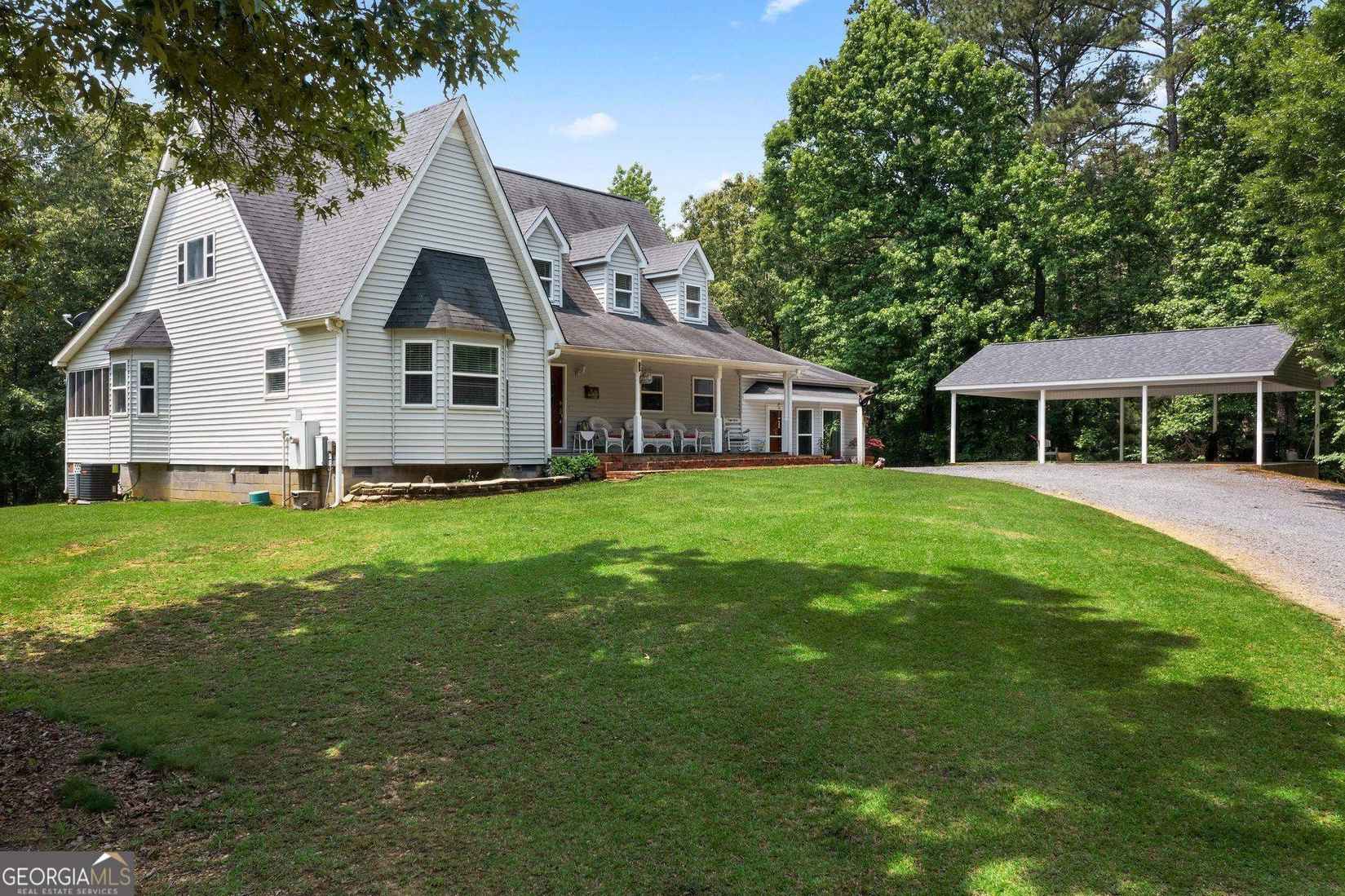 8375 SW Blacks Bluff Rd SW  