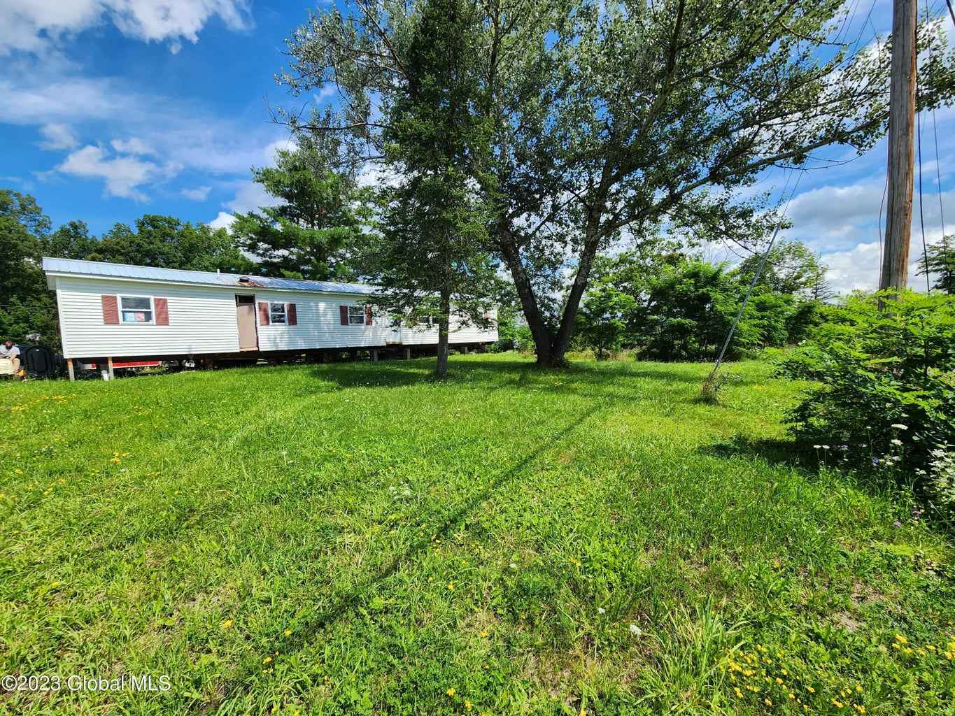 1671 Grovenors Cors Rd  