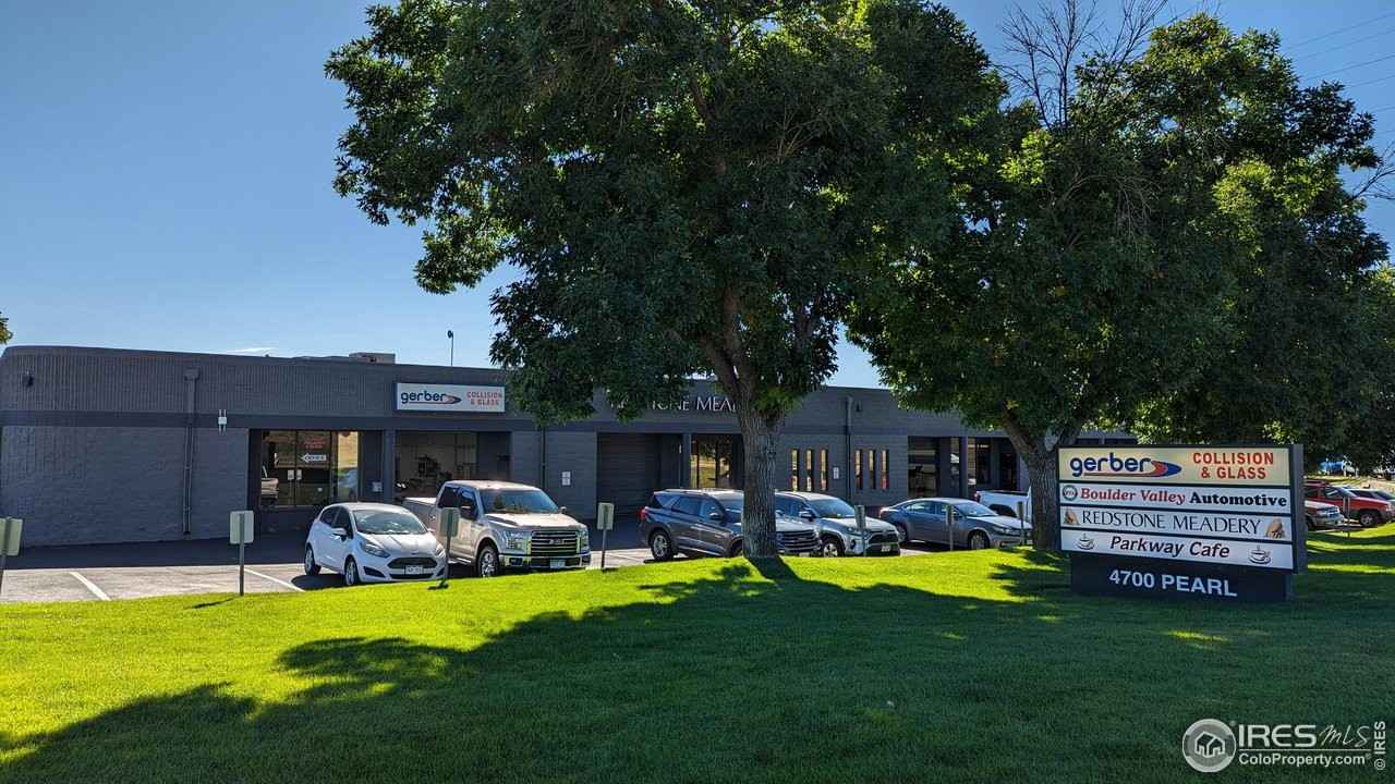 4700 Pearl St  