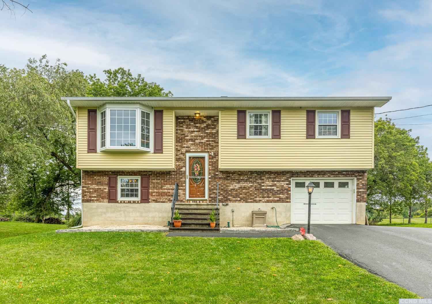 5 Cottontail Ln  