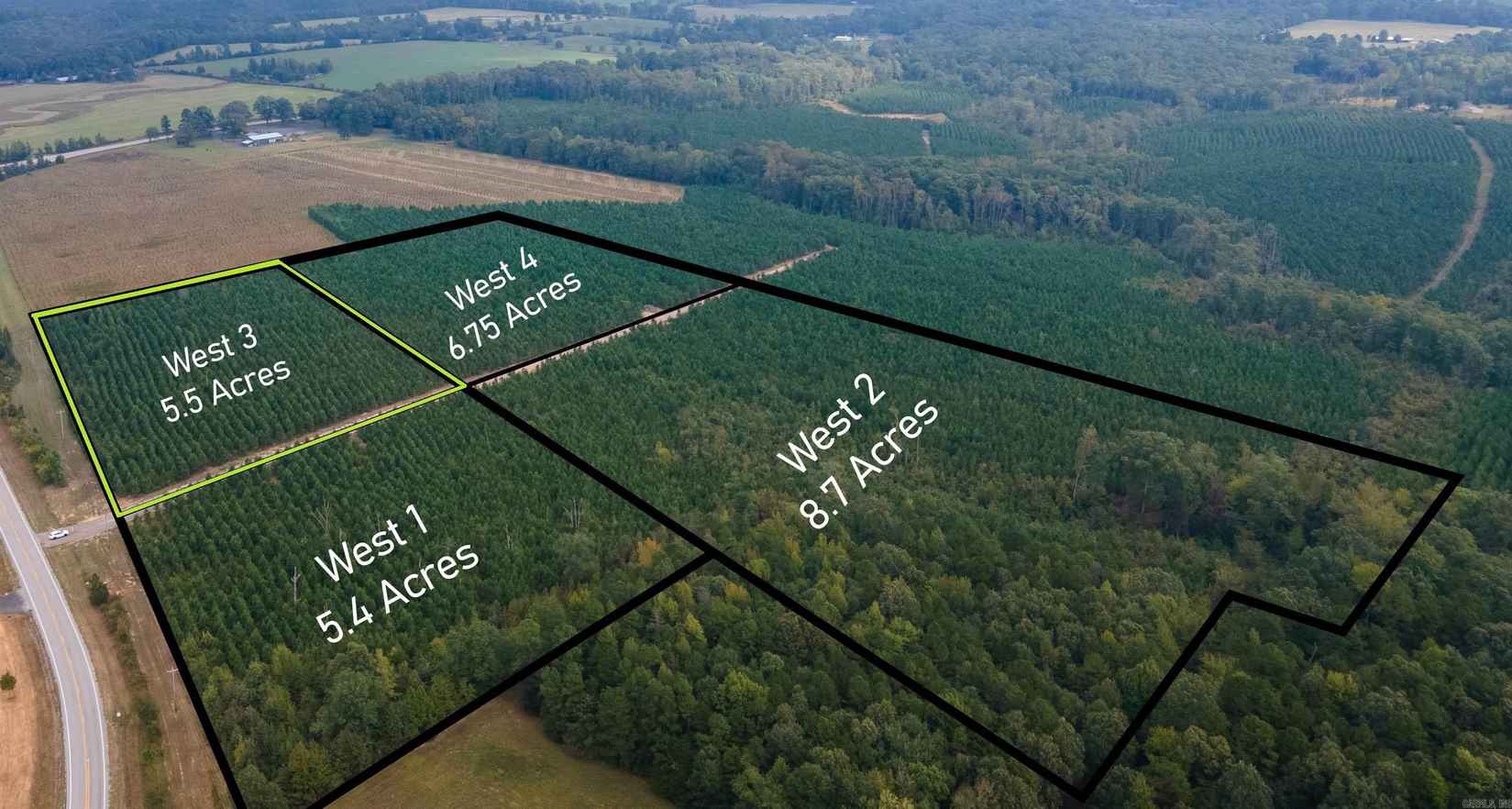 Tract West 3 hwy 8 W  