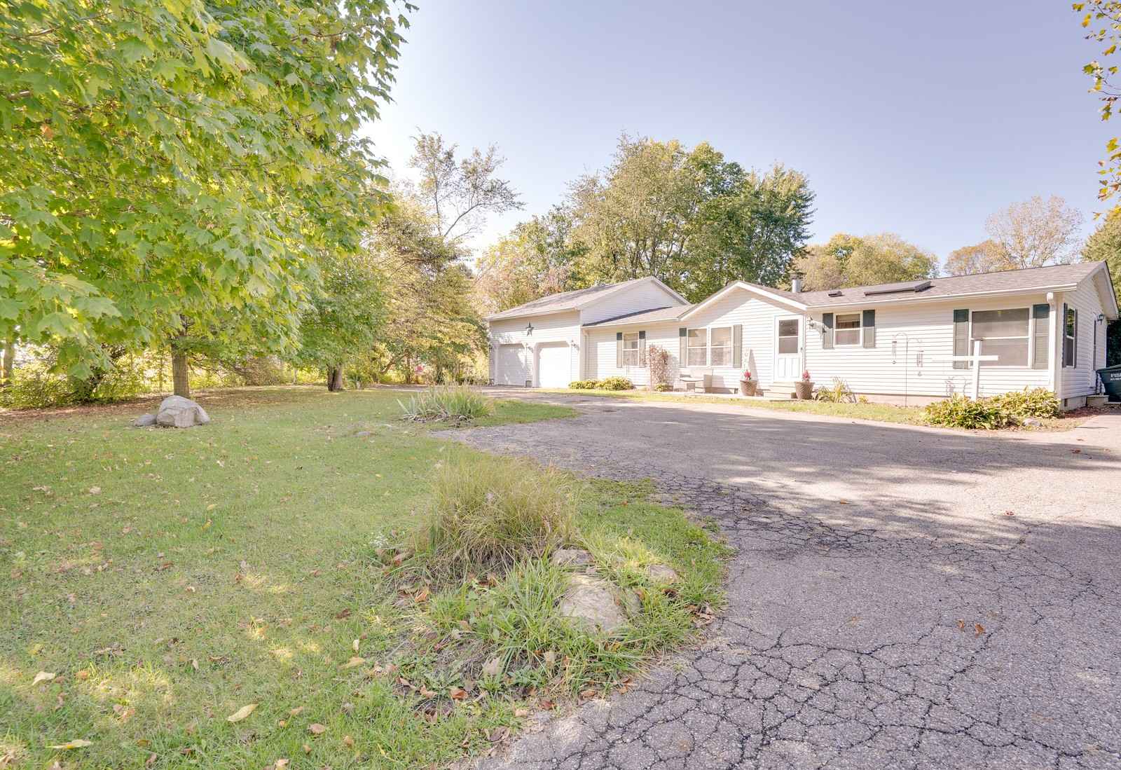 5494 S State Rd 9  