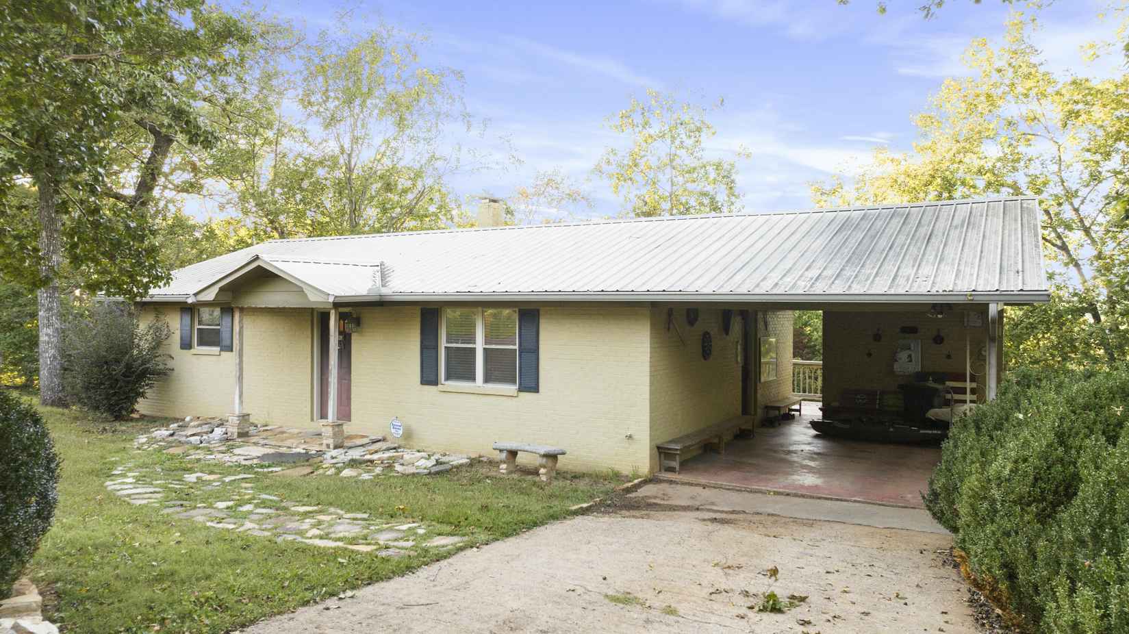477 Perimeter Rd Rd  