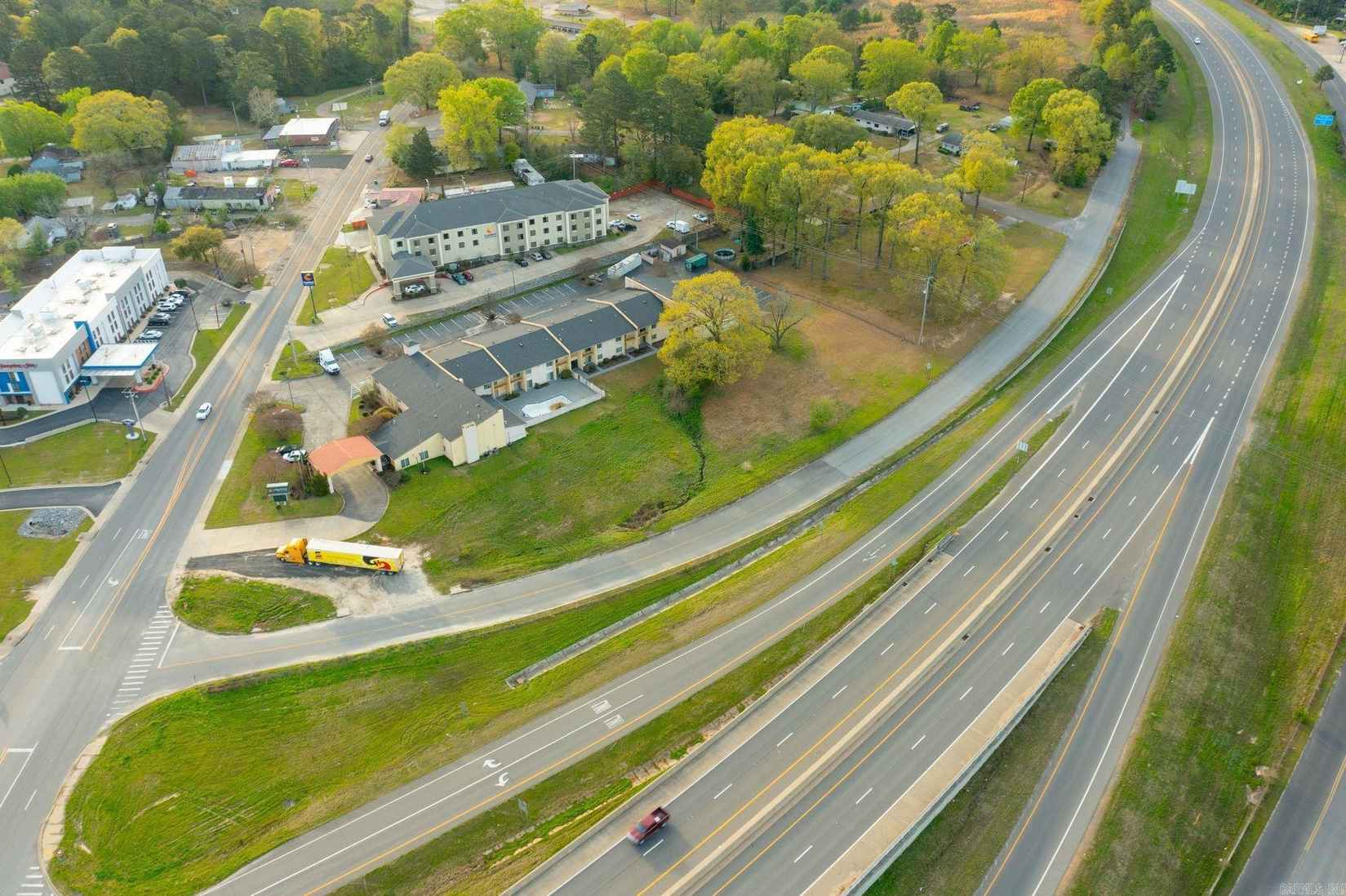 00 Junction City Road US HWY 167  