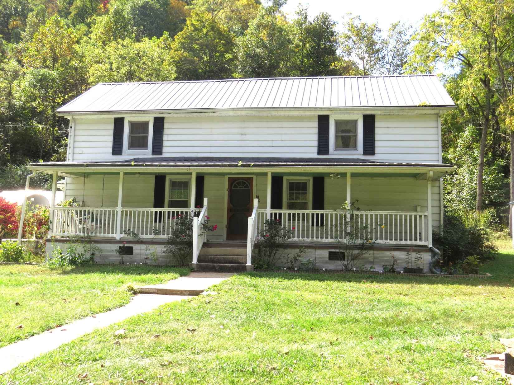 7533 Aily Rd  