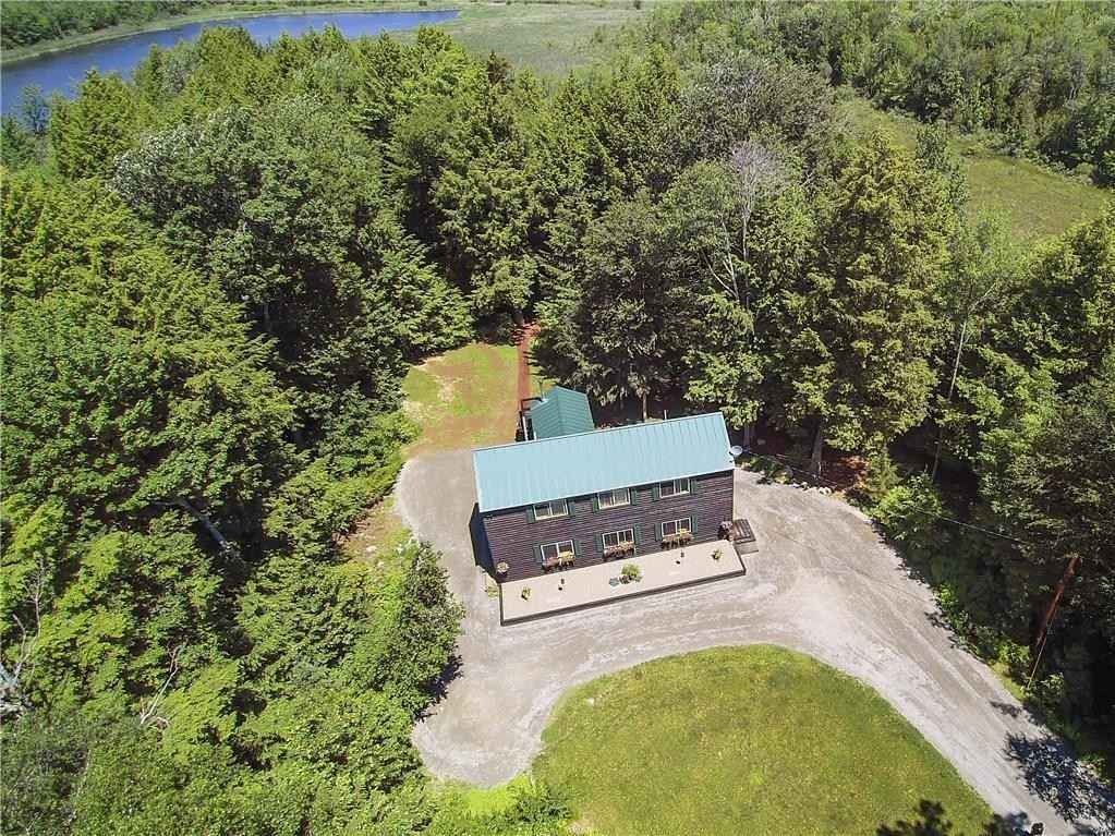 37 Loon Dr  