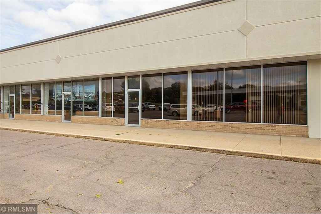 2015 A B S Broadway St  