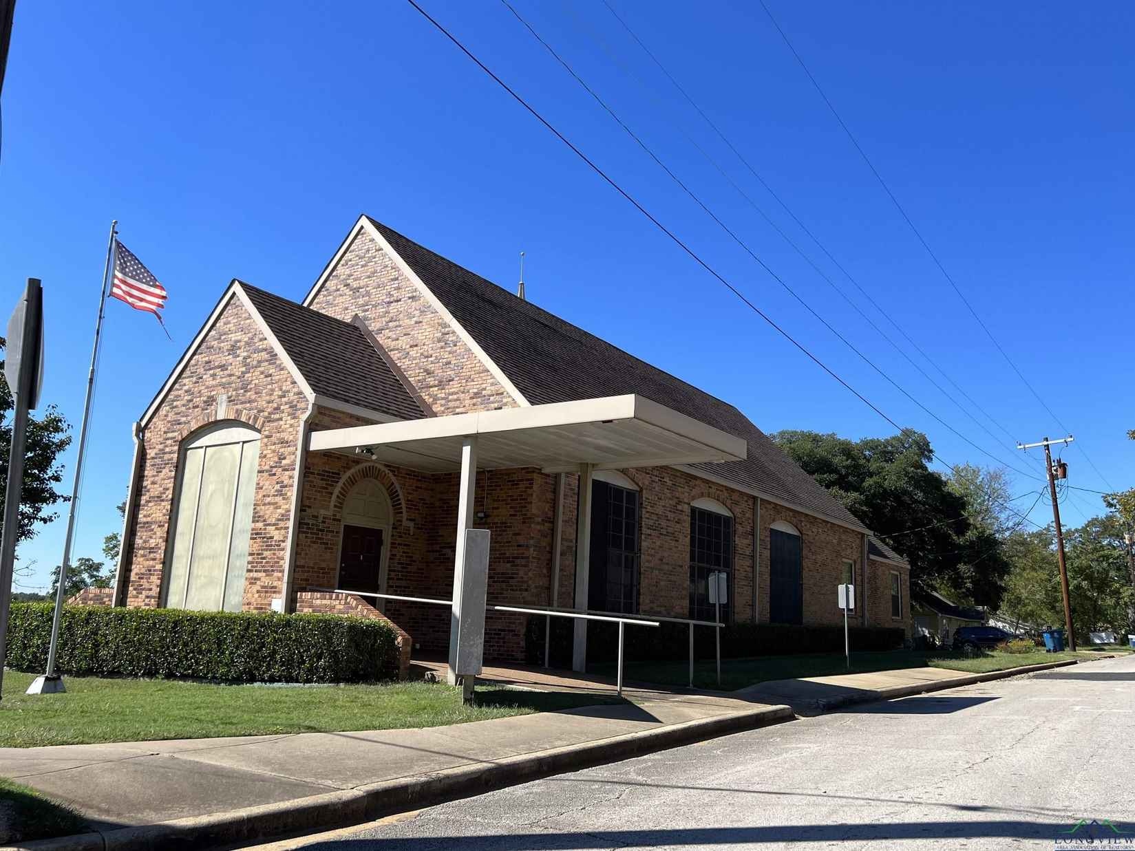 309 N COTTON  